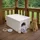 QLS Wetterfestes Katzenhaus aus Styropor 60x40x30 cm Katzenbett Outdoor Weiß 11415 – Weiß