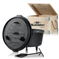 BBQ-Toro Grilltopf »BBQ-Toro Dutch Oven "My Blackpot", 9,0 L Sonderedi«, Gusseisen preseasoned/voreingebrannt, (4-tlg), Sonderedtion "My Blackpot" mit Holzkiste schwarz