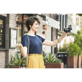 Sony Alpha 6100 + 16-50 mm Power-Zoom-Objektiv