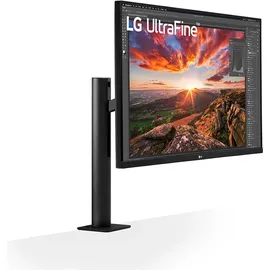 LG UltraFine 32UN880-B 32"