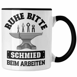 Trendation Tasse Trendation – Schmied Geschenke Tasse mit Spruch Hufschmied Kaffeetasse Geschenkidee schwarz