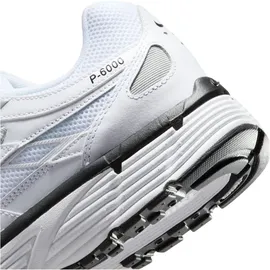 Nike P-6000 Herren White/Black/Metallic Silver/Black 45,5