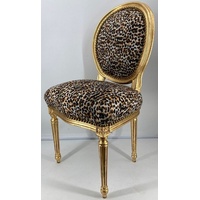 Casa Padrino Esszimmerstuhl Barock Esszimmer Stuhl Medaillon Leopard / Gold - Handgefertigter Massivholz Antik Stil Küchen Stuhl mit Muster - Barock Esszimmer Möbel