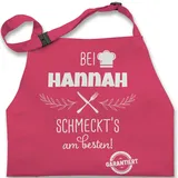 Kinderschürze Schürze Kinder Jungen Mädchen - Kochschürze - Bei Name schmeckts am besten I Geschenk Kochen Oma I Mama I Opa I Papa - 2-6 Jahre - Pink - junge kinderkochschürze koch schmeckt - 2-6 Jahre