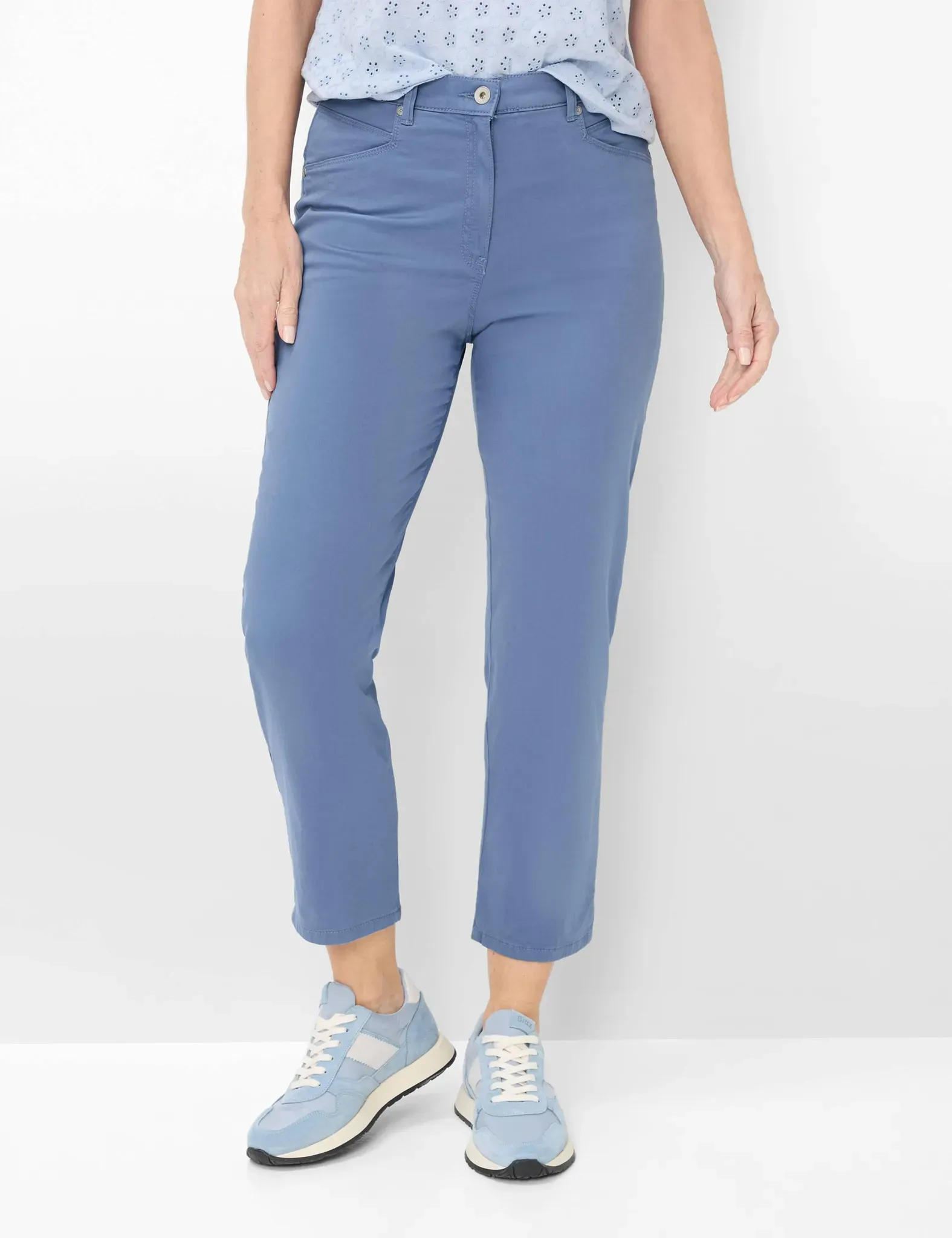 Raphaela by Brax Damen Five-Pocket-Hose Style CAREN 6/8 CORNFLOWER, Blau, Gr. 42K
