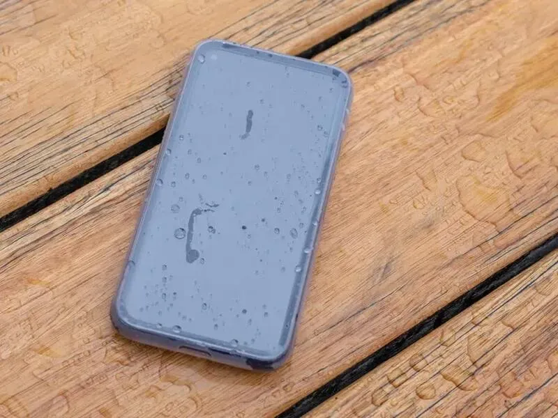Quad Lock MAG Poncho Bescherming tegen weersinvloeden - Google Pixel 8