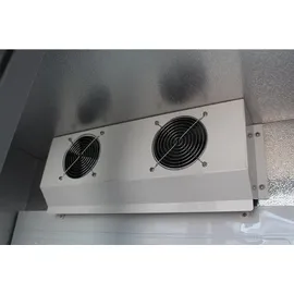 Polar Refrigeration Polar Serie G Getränkekühlschrank 490 l 2 Schiebetüren 900 mm hoch Schwarz