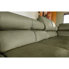 KAWOLA Sofa NELSON Ecksofa Leder olivgrün mit motorischem Sitzvorzug und Hocker Recamiere links