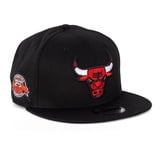 New Era Chicago Bulls Team Side Patch 9FIFTY Cap schwarz