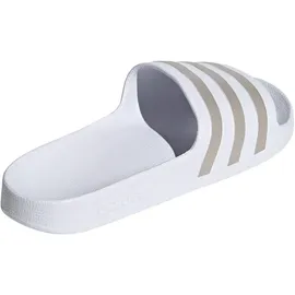 Adidas Adilette Aqua Cloud White / Platinum Metallic / Cloud White 46