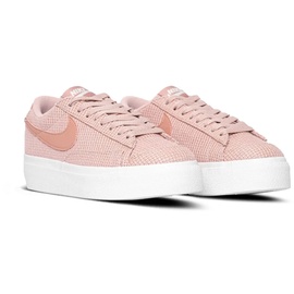 Nike Blazer Low Platform Damen pink oxford/summit white/pink oxford/rose whisper 40