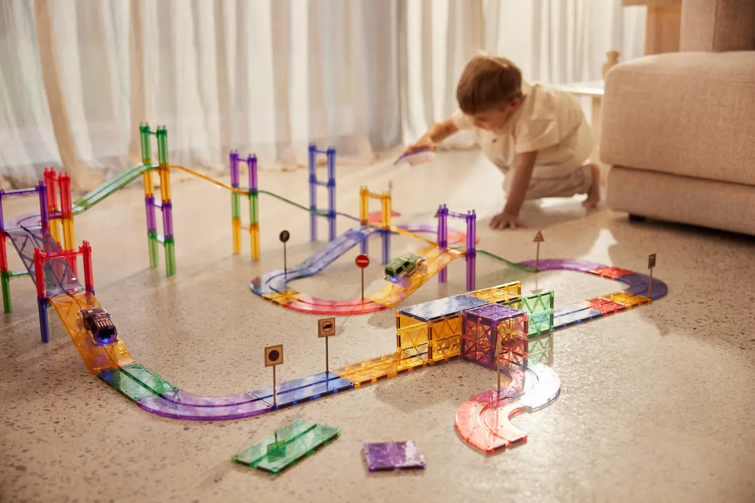 Cleverclixx Large Race Track Pastel /  Magnetstein-Bausatz - 80 Teile