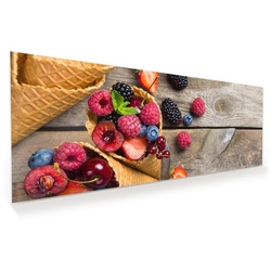 Primedeco Glasbild Wandbild Beeren in Waffeln mit Aufhängung, Früchte rot 150 cm x 60 cm