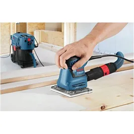 Bosch GSS 140-1 A ohne Akku + Staubbox inkl. Microfilter, 2x Schleifblatt, 1x Schleifplatte, Lochwerkzeug