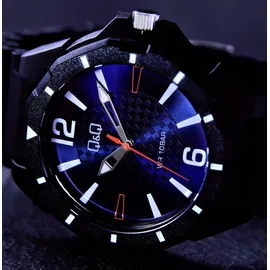 Q&Q Herren Silikon 10 mm V30A-002VY