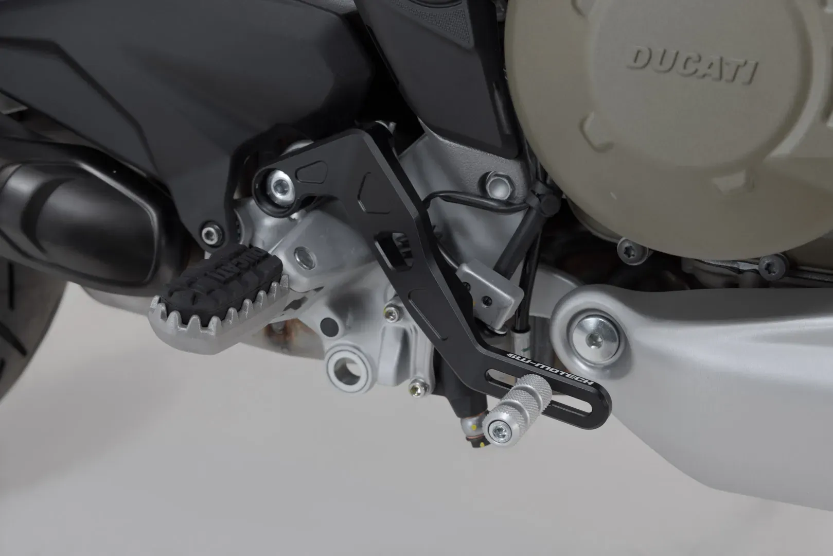 SW-Motech Fußbremshebel - Ducati Multistrada V4 (20-).