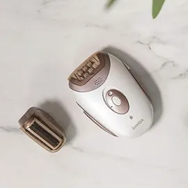 Cecotec SkinCare Depil-Action Go. Funktioniert mit Batterie oder Kabel, austauschbare Köpfe, 2 Geschwindigkeiten, leicht und kompakt, inklusive Schutzkappe.