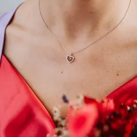 Julie Julsen Kette mit Anhänger Herz Zirkonia weiß champagner Silber