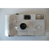 nedwidek Einwegkamera KISS ME weiß, mit Blitz, 27 Aufnahmen, ISO 400