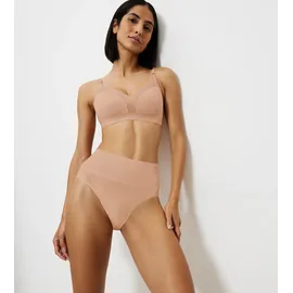 Triumph Shapingslip Soft Sculpt Beige 42