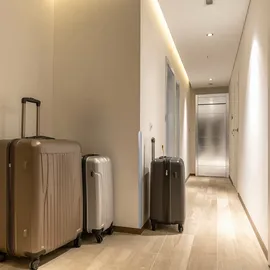 MS Beschläge Edelstahl Wandkantenschutz 1000mm - Eckschutzwinkel Schutzprofil Spitz - 30x30mm