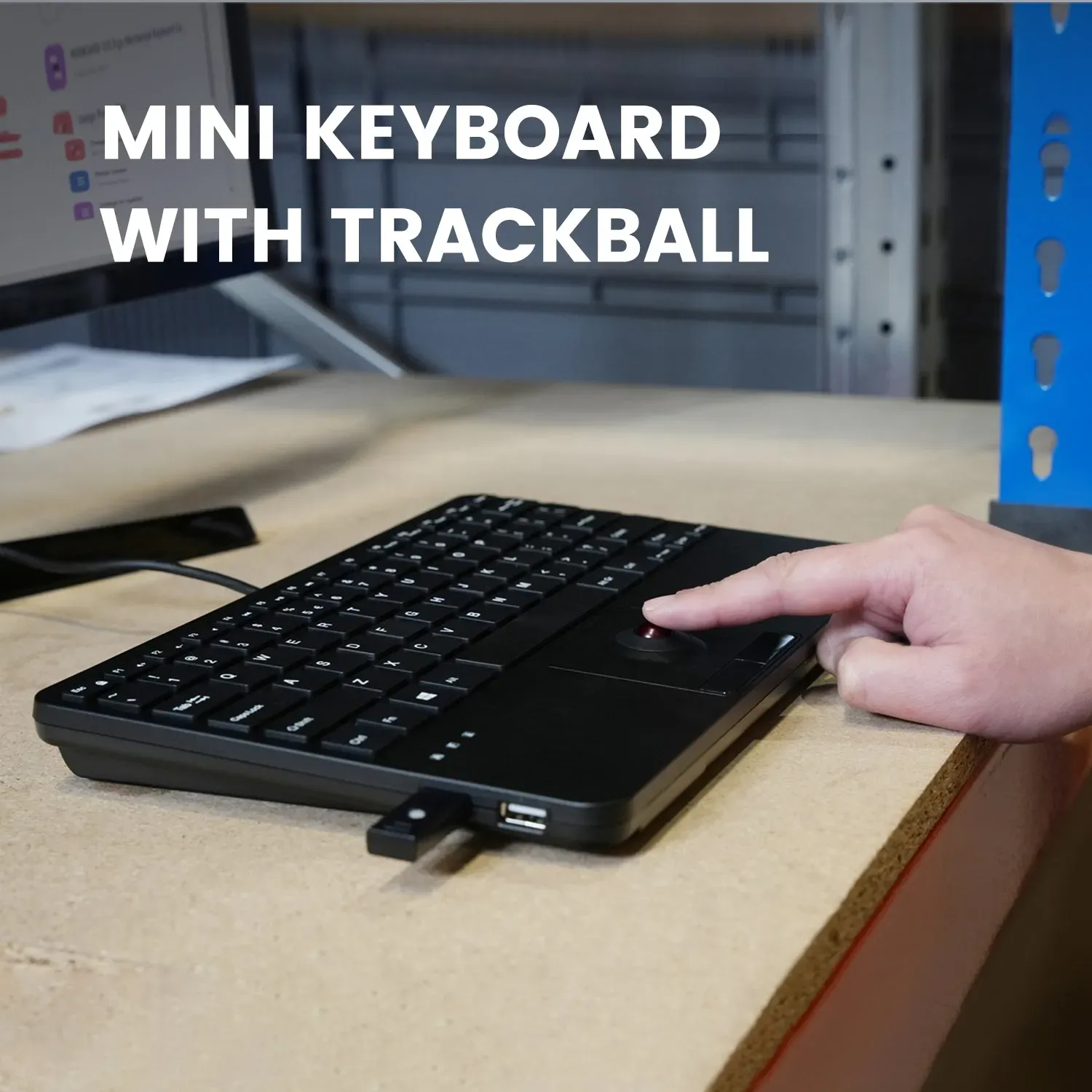 Perixx PERIBOARD-526 US, Kabelgebundene Mini-USB-Tastatur mit Trackball - Scherentasten - 2 USB-Hubs integriert