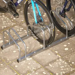 Monzana Fahrradständer für 3 Fahrräder - 30-65 mm Reifenbreite
