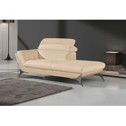 Recamiere EGOITALIANO "Sueli, extravagantes Design und erstklassiger Sitzkomfort", beige (champagner), B:180cm H:100cm T:110cm, Leder u00bbNUVOLEu00ab (Echtes Rindsleder). Halbnatürliches, halbnarbiges Rindsleder mit einer natürlichen Körnung von 1, 2 bis 1, 4 mm. Dieses Leder hat eine weiche, wachsartige Hand mit mattem Aussehen und einem Wolkeneffekt. Es handelt sich um ein Naturleder, das die ursprünglichen Eigenschaften der Lederhäute nicht verändert. Das Vorhandensein von verheilten Narben, Körnungsunterschiede, Falten, Adern, Unterschiede in den Farbtönen und andere Spuren, die die Natur auf diesen Fellen hinterlassen hat, sind ein Beweis für die absolute Echtheit und das Zeugnis ihres großen Wertes. Leder u00bbBACIOu00ab (echtes Rindsleder). Halbnarbiges Naturleder mit einer Dicke von 1, 6-1, 8 mm. BACIO hat eine weiche und wachsartige Hand mit halb undurchsichtigem Aussehen. Es handelt sich um ein Naturleder, das die ursprünglichen Eigenschaften der Lederhäute nicht verändert. Das Vorhandensein von verheilten Narben, Körnungsunterschiede, Falten, Adern, Unterschiede in den Farbtönen und andere Spuren, die die Natur auf diesen Fellen hinterlassen hat, sind ein Beweis für die absolute Echtheit und das Zeugnis ihres großen Wertes. Leder u00bbCAREZZAu00ab (Rindsleder). Halbnarbiges Naturleder mit einer Dicke von 1, 2-1, 4 mm. Es hat eine weiche und wachsartige Hand mit halb undurchsichtigem Aussehen. CAREZZA ist ein Naturleder, das die ursprünglichen Eigenschaften der Mäntel nicht verändert. Das Vorhandensein von verheilten Narben, Körnungsunterschiede, Falten, Adern, Unterschiede in den Farbtönen und andere Spuren, die die Natur auf diesen Fellen hinterlassen hat, sind ein Beweis für die absolute Echtheit und das Zeugnis ihres großen Wertes., Sofas, Solitärmöbel, hochwertiger Lederbezug, inklusive Kopfteilverstellung