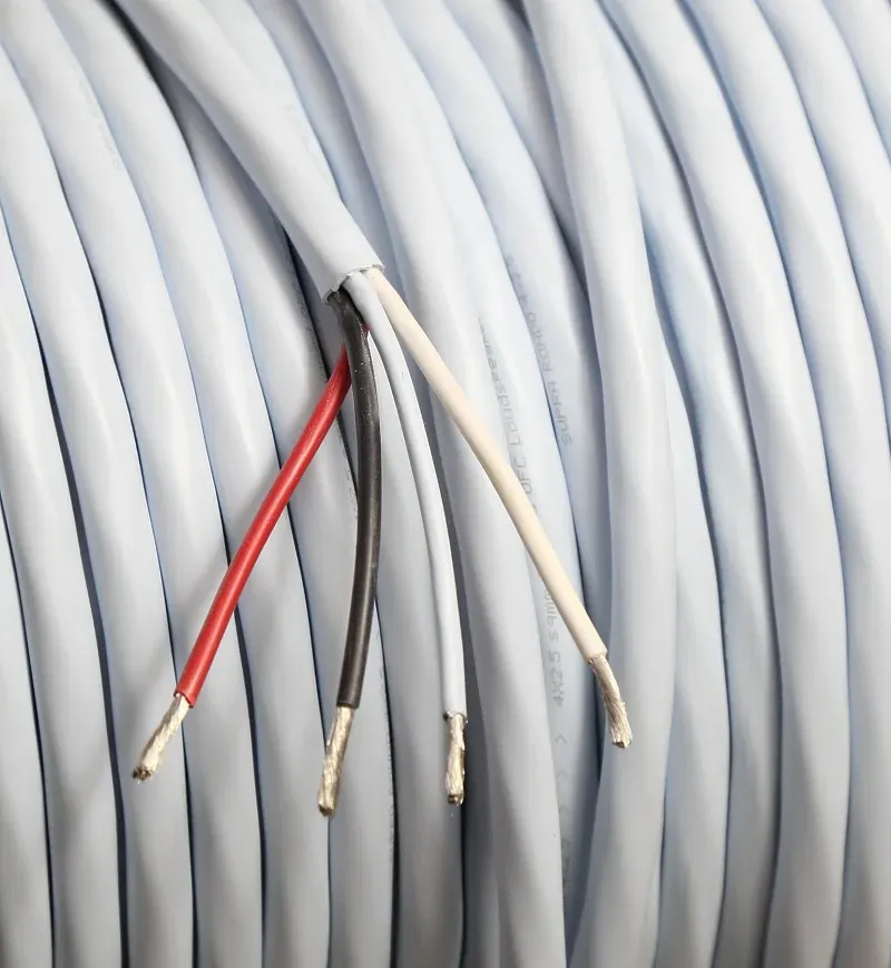 Supra Cables Rondo Lautsprecherkabel 4x2.5mm2 eisblau (Biwire-Fähig) / Meterware