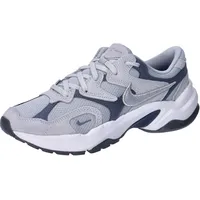 Nike Damen Sneaker, Wolf Grey/Metallic SILVER-LIGHT CAR, 40 -