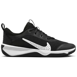 Nike Omni Multi-Court Teens Black/White 37,5