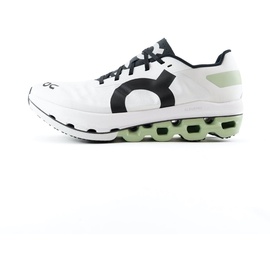 On Cloudboom Echo Damen white/black 38