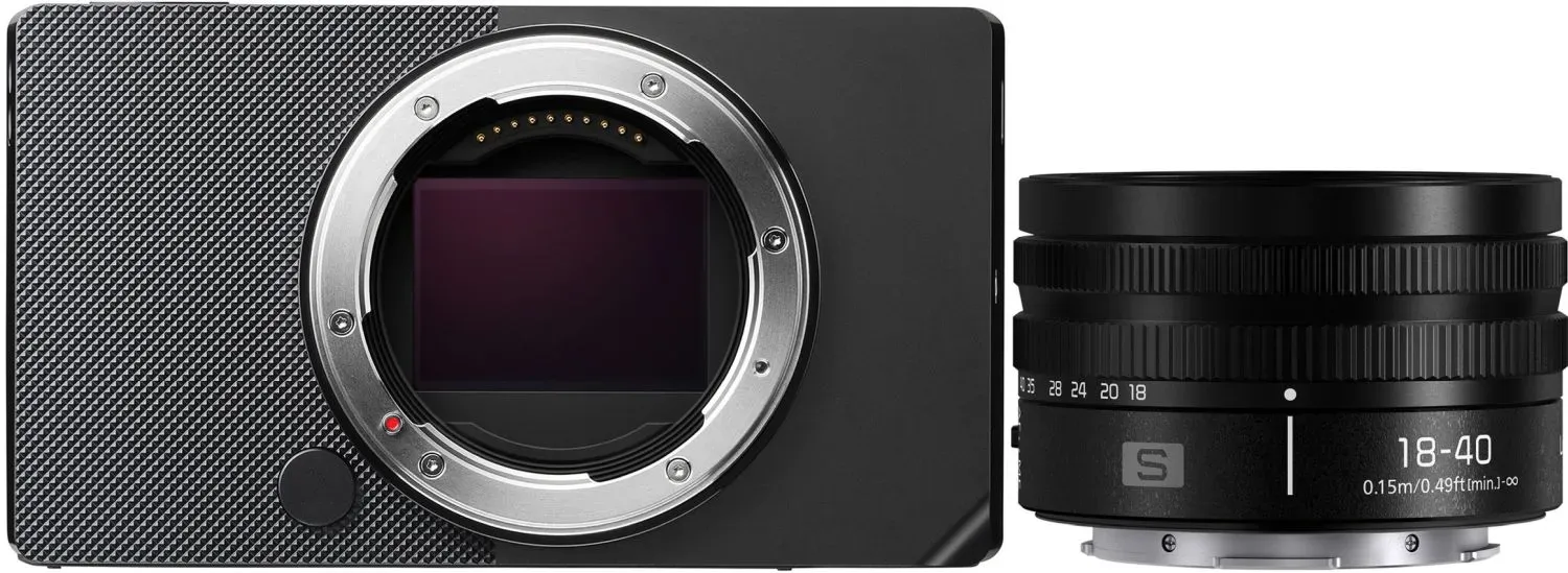 Sigma BF schwarz + Panasonic Lumix S 18-40mm f4,5-6,3 L-Mount