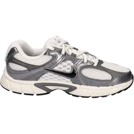 Nike V5 RNR Kinder Phantom/Pencil Point/Black 38,5
