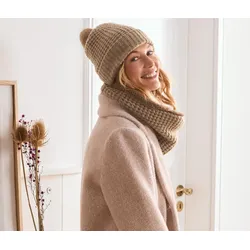 Tchibo - Strickmütze mit Bommel - cognac
