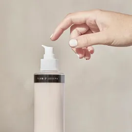 Team Dr Joseph Delicate Cleansing Milk 200 ml