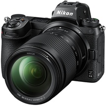 Nikon Z 6 II +  Z 24-200 mm VR + FTZ Objektivadapter