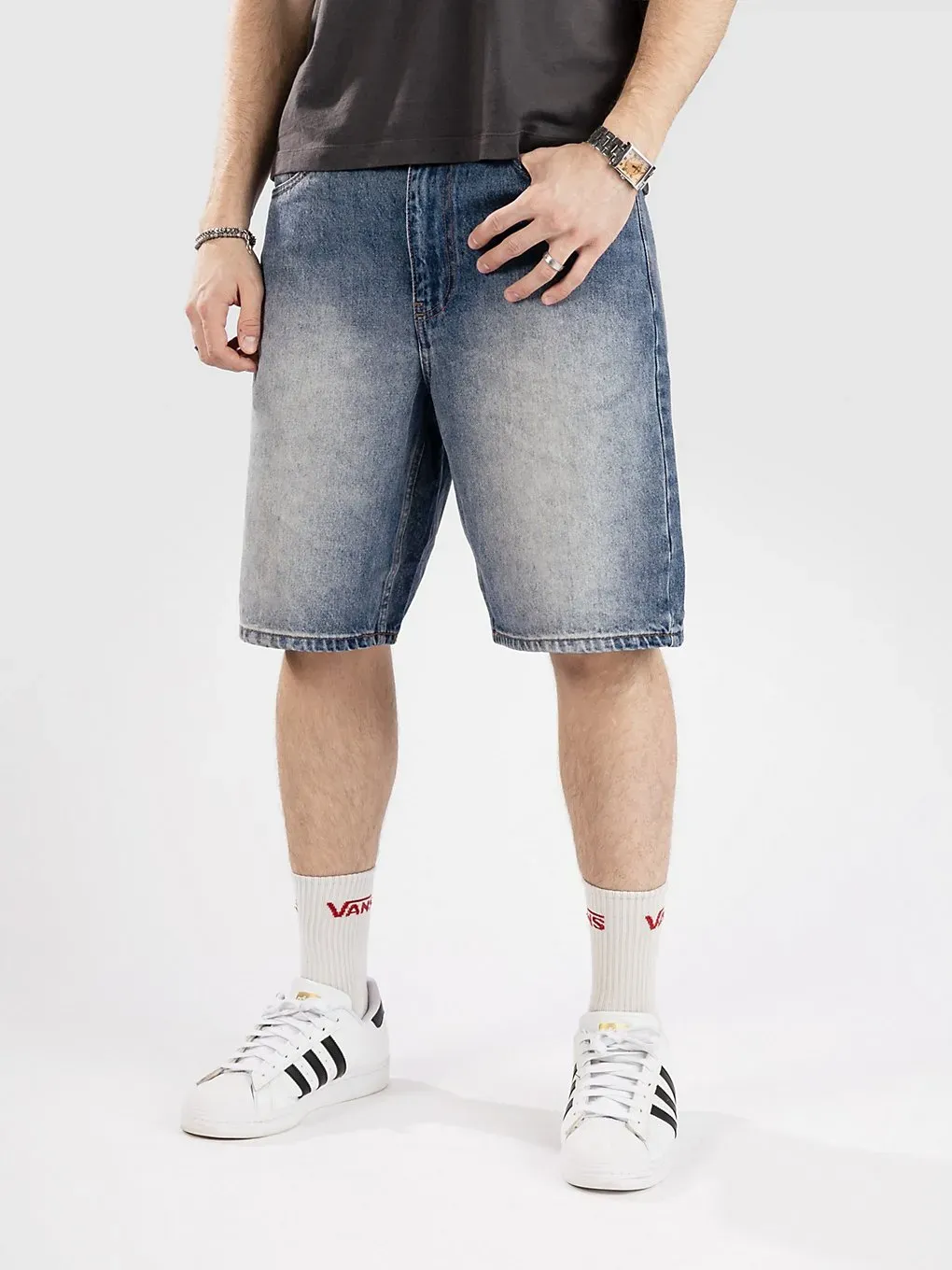 Empyre Loose Fit Sk8 Shorts spin of Gr. 32