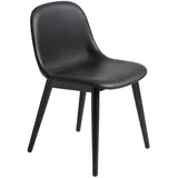 Muuto Fiber Side Chair, wood base, refine leder schwarz / schwarz