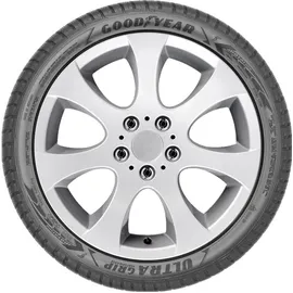 Goodyear UltraGrip Performance G1 265/40 R20 104V