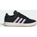 Core Black / Ice Lavender / Off White 42 2/3