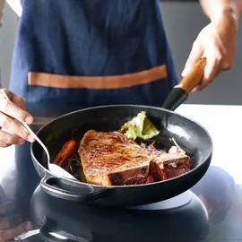 Le Creuset Signature Bratpfanne 26 cm schwarz matt