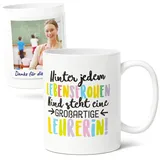 Lehrerin Dankeschön Tasse (300ml) mit Foto & Text - Abschiedsgeschenk zum Kita Abschluss oder Schulende - Keramik Fototasse - Personalisiert mit Spruch - Großartige Lehrerin