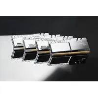 G.SKILL Trident Z Royal (4 x 16GB, 3200 MHz,