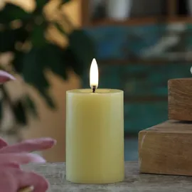 uYuni LED Mini Kerze Thea 7,5 cm gelb