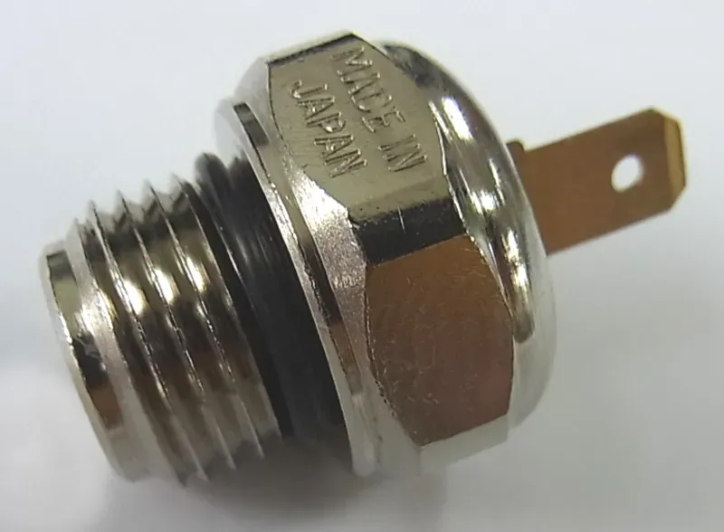 Tourmax Heizkörperthermostat Schalter Honda M16X1.5 100°C Ein, Größe 65 mm