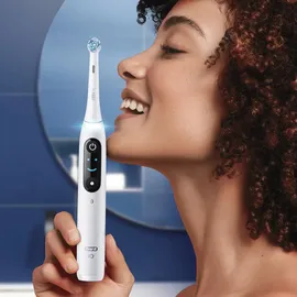 Oral-B iO Series 9 white alabaster