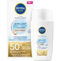 NIVEA SUN Ultra Light Daily Fluid Heller Hauttyp (40