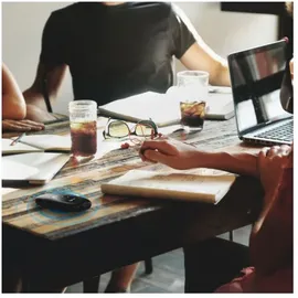 TP-Link M7000 LTE Router