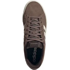 adidas Daily 4.0 Earth Strata/Off White/Aurora Coffee 45